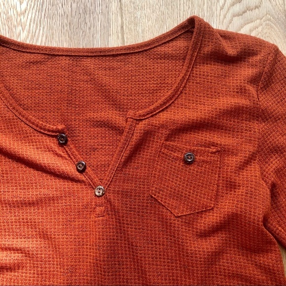 Crop Top Long Sleeves Orange Tee - S - Picture 11 of 12